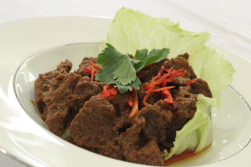 제루톤 호텔 캄퐁 제루동 외부 사진